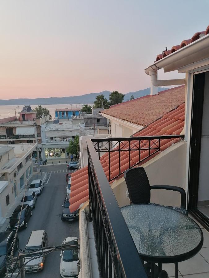 Attic View Palatia Appartement Nea Palatia Buitenkant foto